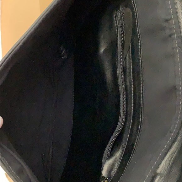 Black leather clutch - Picture 5 of 6